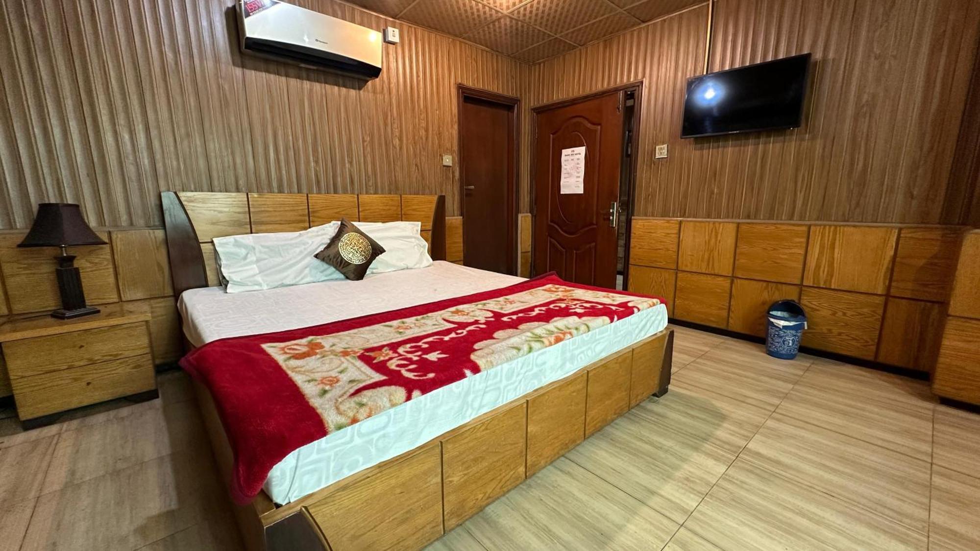 Baoo Jee Hotel Islamabad Равалпінді Екстер'єр фото